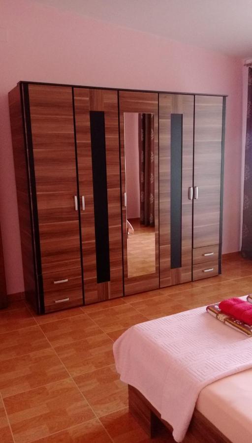 Apartment Barski Luaran gambar