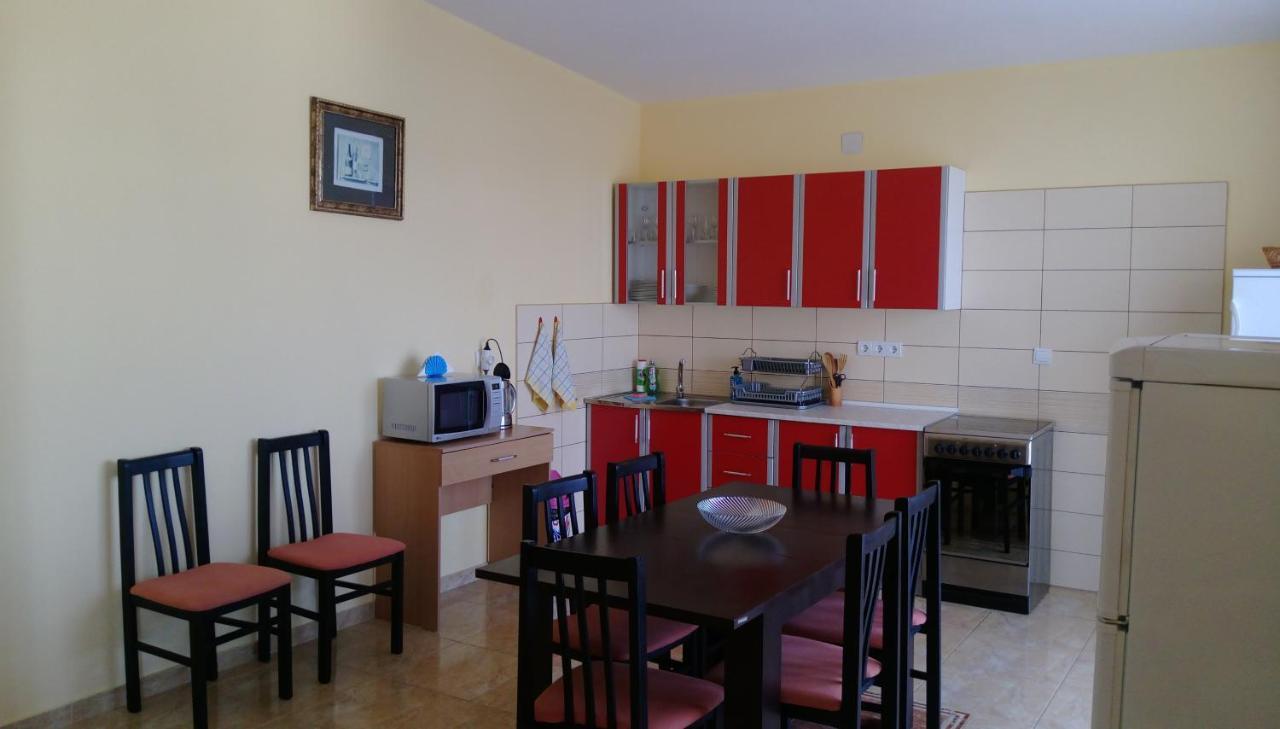 Apartment Barski Luaran gambar