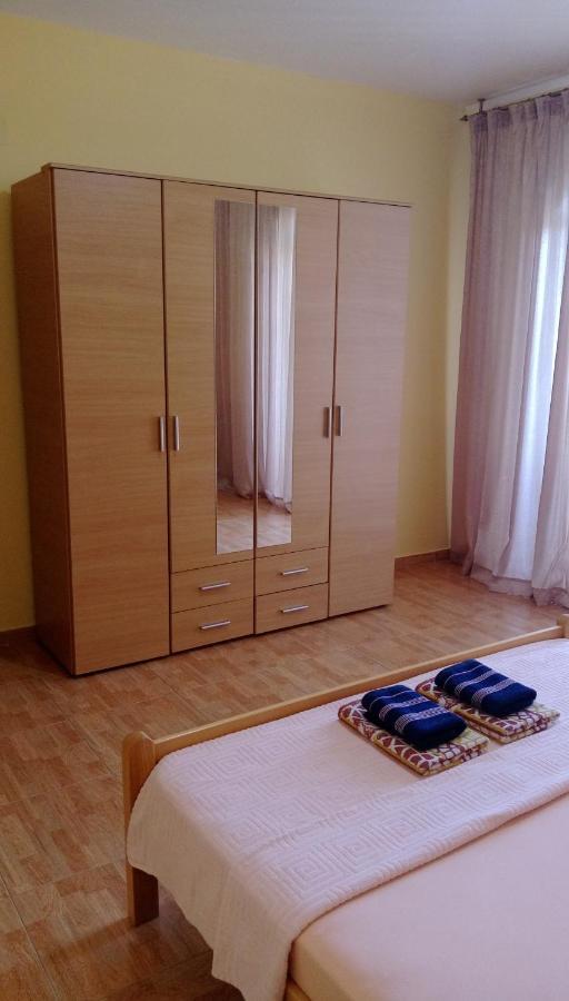 Apartment Barski Luaran gambar